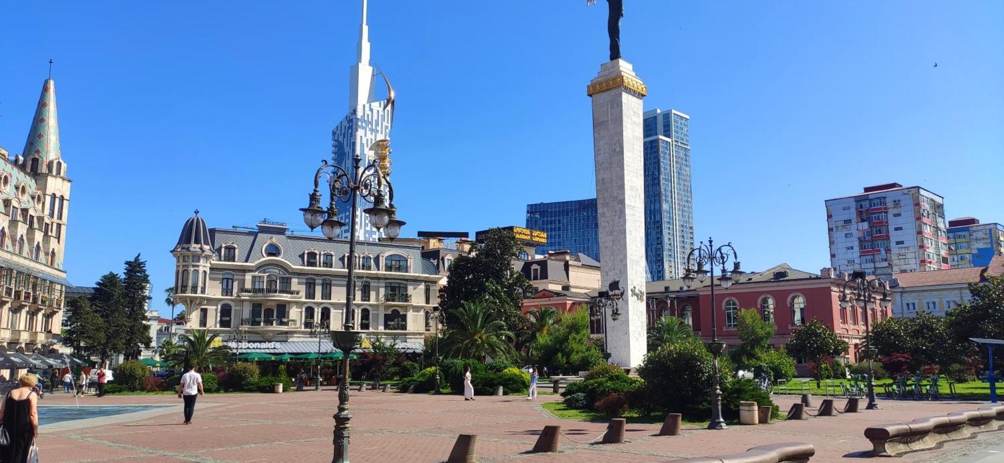 Sea Home Batumi Apartments Экстерьер фото