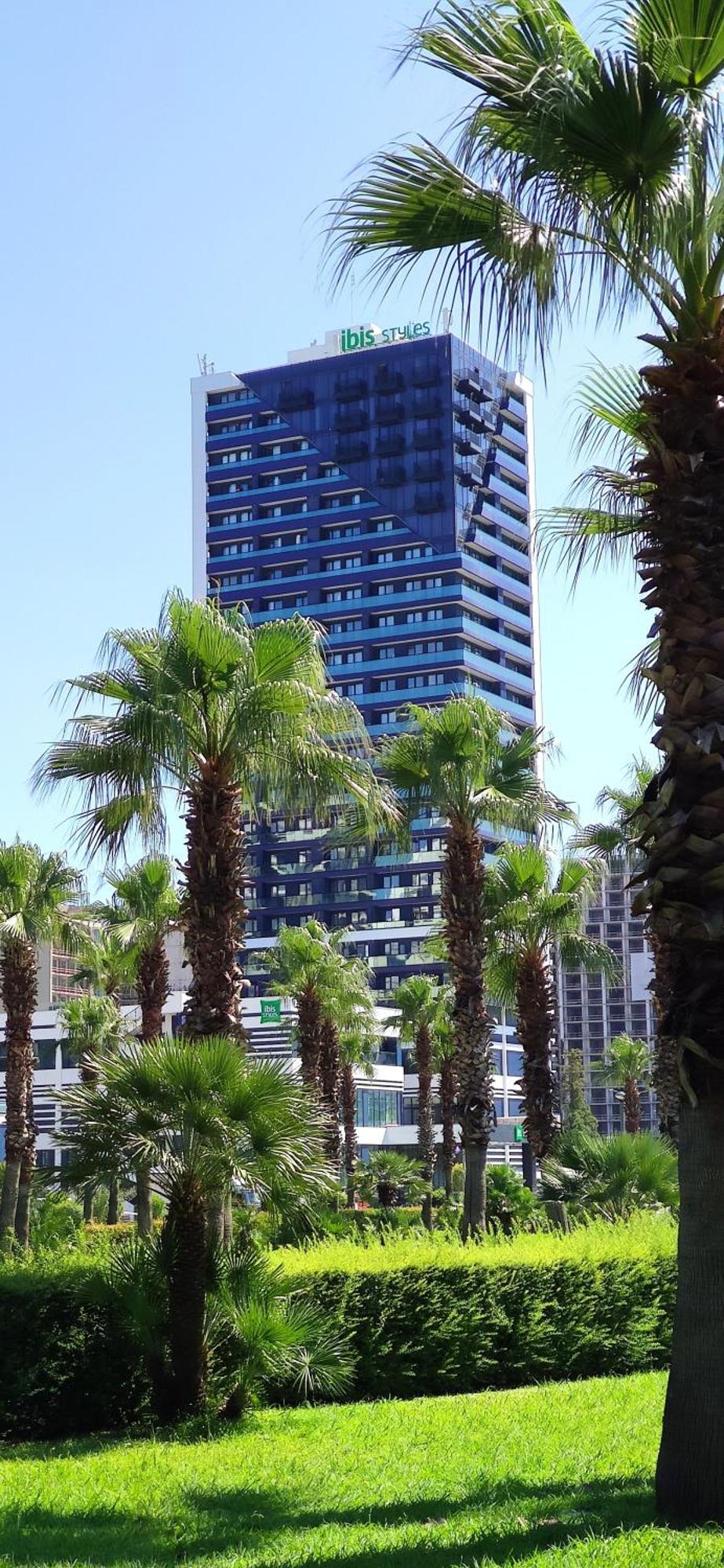 Sea Home Batumi Apartments Экстерьер фото