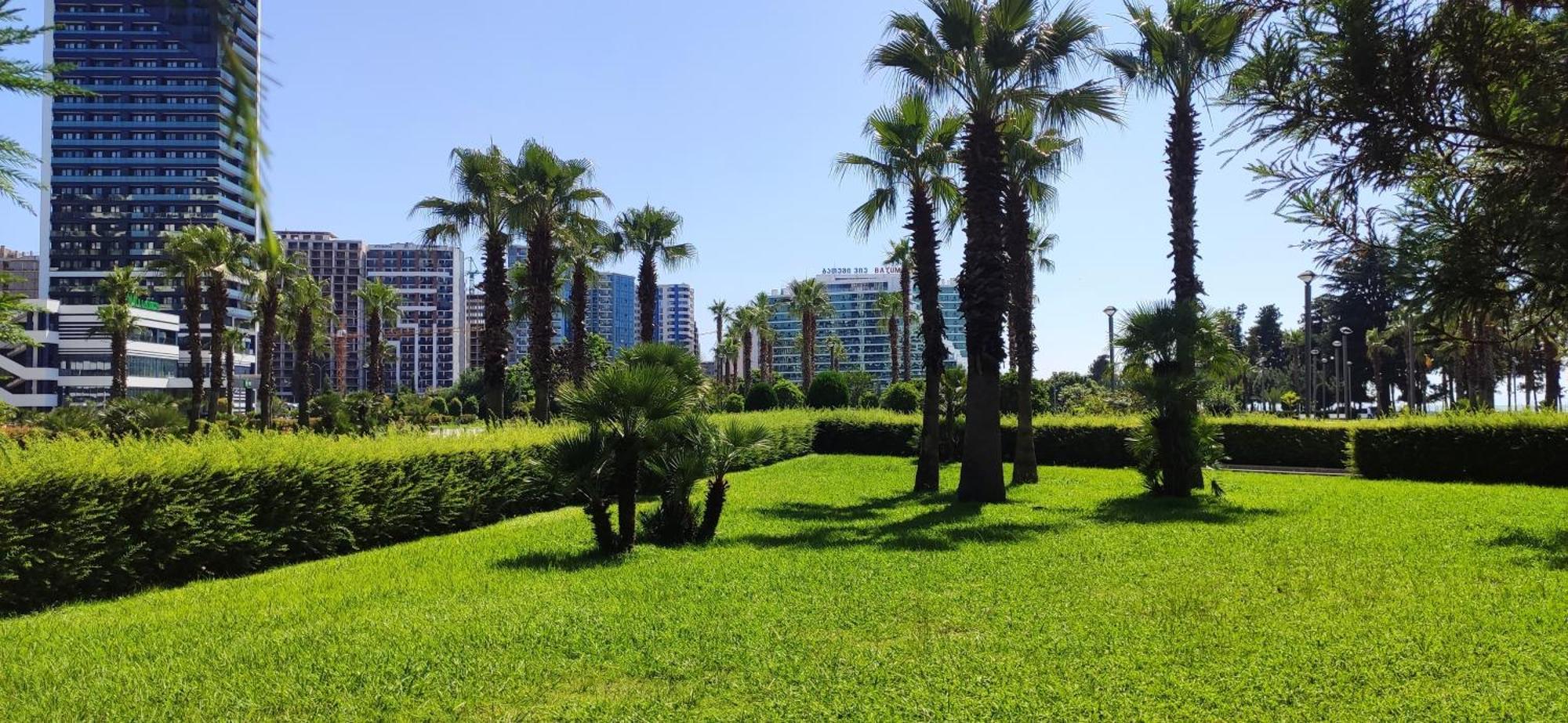 Sea Home Batumi Apartments Экстерьер фото